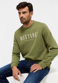 Męska bluza nierozpinana Mustang Style Clio Loden Green 1015917 6353