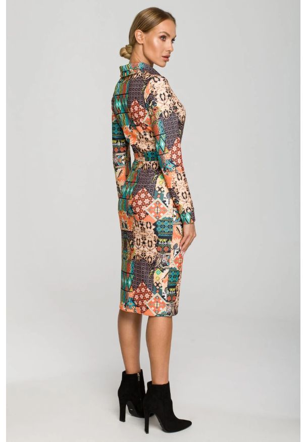 Sukienki.shop - Ołówkowa sukienka z odważnym nadrukiem koszulowa góra. Okazja: do pracy, na randkę. Wzór: nadruk. Typ sukienki: ołówkowe, koszulowe. Styl: wizytowy