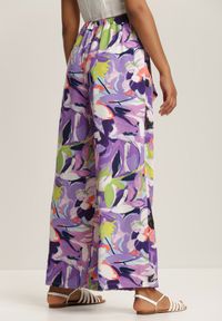 Renee - Fioletowe Spodnie Lorevianna. Kolor: fioletowy. Materiał: materiał. Długość: długie. Wzór: aplikacja