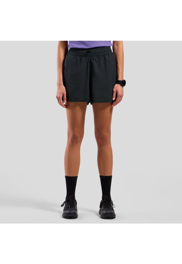 Spodenki damskie Odlo ESSENTIAL 365 4 INCH Short. Kolor: czarny. Sport: bieganie