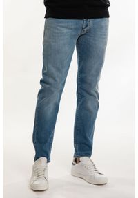 Takeshy Kurosawa Jeansy "Essential" | 83349 | Essential | Mężczyzna | Niebieski. Stan: obniżony. Kolor: niebieski. Wzór: aplikacja. Styl: klasyczny