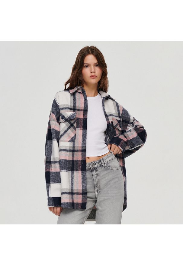 House - Kurtka koszulowa w różową kratę oversize - Wielobarwny. Kolor: różowy