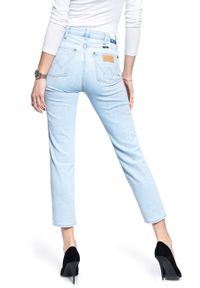 Wrangler - SPODNIE DAMSKIE WRANGLER RETRO STRAIGHT BALLAD BLUE W22AJHXA3. Styl: retro #5