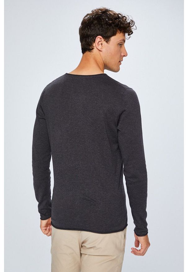 Selected - Sweter. Kolor: szary. Materiał: dzianina
