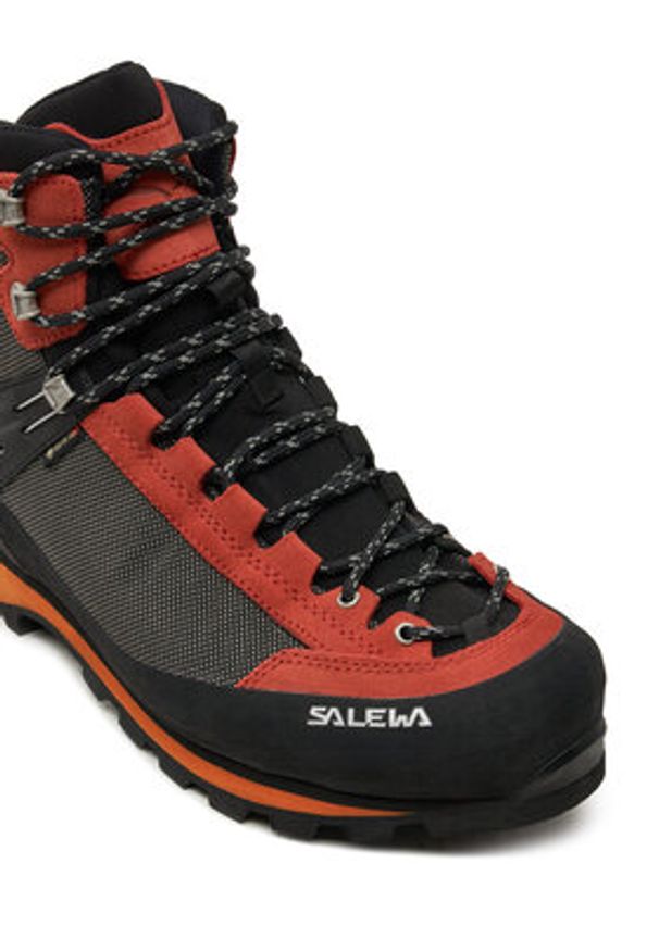 Salewa Trekkingi Crow Gtx GORE-TEX 61328-0935. Kolor: czarny. Materiał: zamsz, skóra. Technologia: Gore-Tex. Sport: turystyka piesza