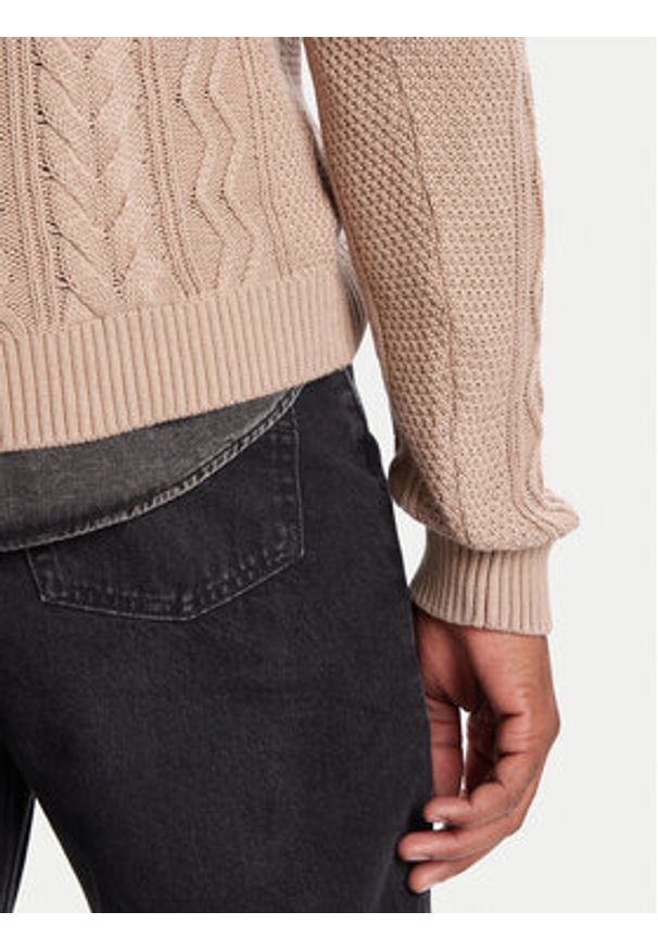 Tommy Jeans Sweter DM0DM22103 Brązowy Regular Fit. Kolor: brązowy. Materiał: bawełna