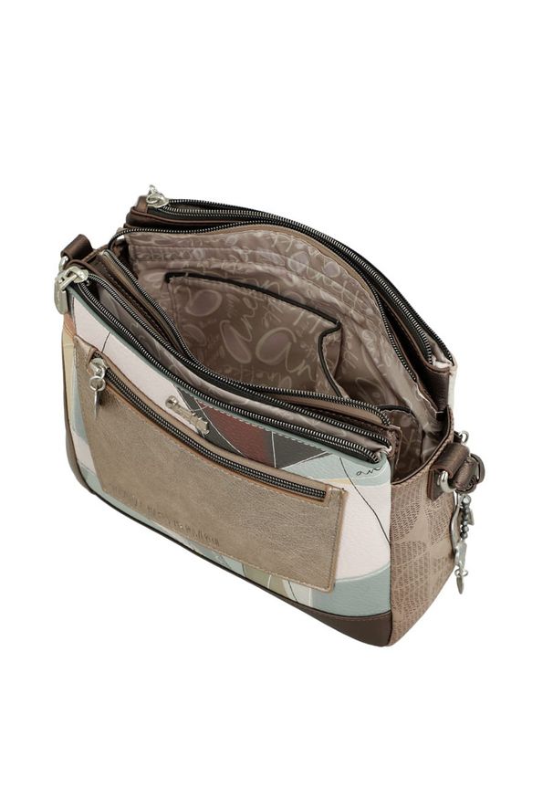 Torebka damska Anekke, na ramię z dekoracyjnym nadrukiem i metalowym logo zapinana na zamek z regulowanym paskiem oraz ozdobnym brelokiem, brązowa, 4. Kolor: brązowy. Wzór: nadruk. Dodatki: z breloczkiem. Rodzaj torebki: na ramię