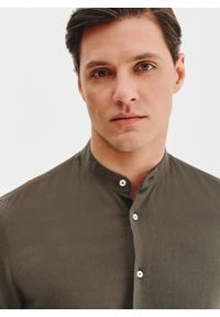 Pako Lorente - PAKO LORENTE – Lniana zielona koszula męska ze stójką. Typ kołnierza: kołnierzyk stójkowy. Kolor: czarny, niebieski, zielony. Materiał: len. Długość rękawa: długi rękaw. Długość: długie. Wzór: gładki #4