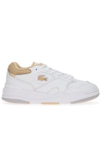 Buty Lacoste Court Lineshot 747SFA0057-2J8 - białe. Okazja: na co dzień. Zapięcie: sznurówki. Kolor: biały. Materiał: skóra, guma. Szerokość cholewki: normalna. Wzór: aplikacja. Obcas: na platformie