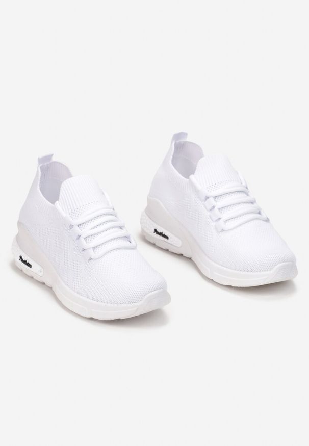 Born2be - Białe Buty Sportowe Amathousa. Okazja: na co dzień. Kolor: biały. Materiał: jeans. Sport: fitness