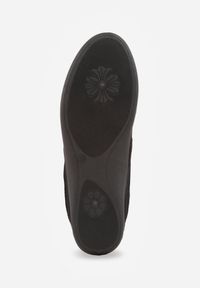 Born2be - Czarne Sneakersy Typu Tenisówki z Siateczkowymi Wstawkami Corigoria. Okazja: na co dzień. Kolor: czarny. Materiał: jeans #7