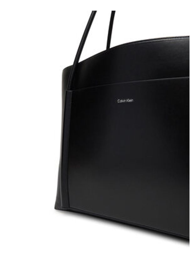 Calvin Klein Torebka Ck Linn Large Shopper K60K613109 Czarny. Kolor: czarny. Materiał: skórzane