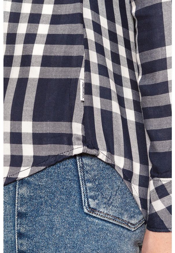Wrangler - KOSZULA WRANGLER FLUID SHIRT NAVY W5239SL35 112129345. Kolor: czarny. Wzór: kratka