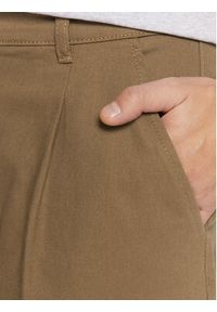 Woodbird Spodnie materiałowe Ben Worker 2246-201 Brązowy Loose Fit. Kolor: brązowy. Materiał: materiał, bawełna