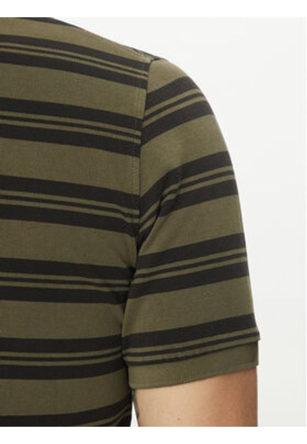 Marc O'Polo Polo 522 2068 53040 Zielony Regular Fit. Typ kołnierza: polo. Kolor: zielony. Materiał: bawełna