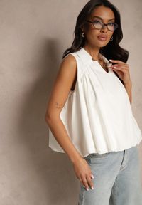 Renee - Biała Bluza Oversize z Kołnierzykiem o Rozkloszowanym Kroju Erivelle. Okazja: na co dzień. Kolor: biały. Styl: casual #4