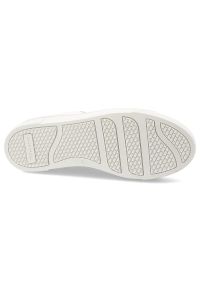 Srebrne Sneakersy Tamaris Modne Obuwie Damskie. Okazja: na co dzień. Zapięcie: sznurówki. Kolor: srebrny. Materiał: skóra. Szerokość cholewki: normalna. Styl: sportowy, klasyczny, casual #5