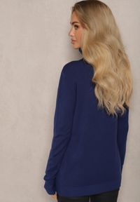 Renee - Granatowy Klasyczny Golf Longsleeve z Dodatkiem Wiskozy Leriona. Typ kołnierza: golf. Kolor: niebieski. Materiał: wiskoza. Długość rękawa: długi rękaw. Styl: klasyczny