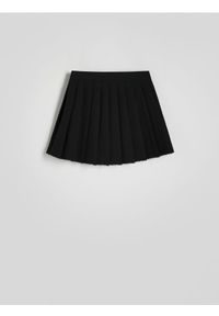 Reserved - Spódnica mini z zakładkami - czarny. Kolor: czarny. Materiał: tkanina, wiskoza #1