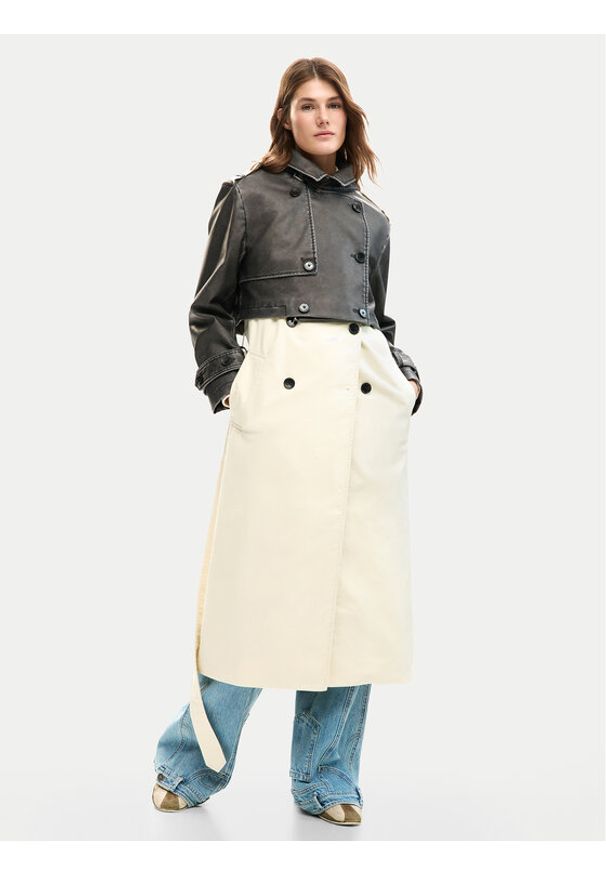 Desigual Trencz Duolo 26SWEW34 Écru Regular Fit. Materiał: syntetyk