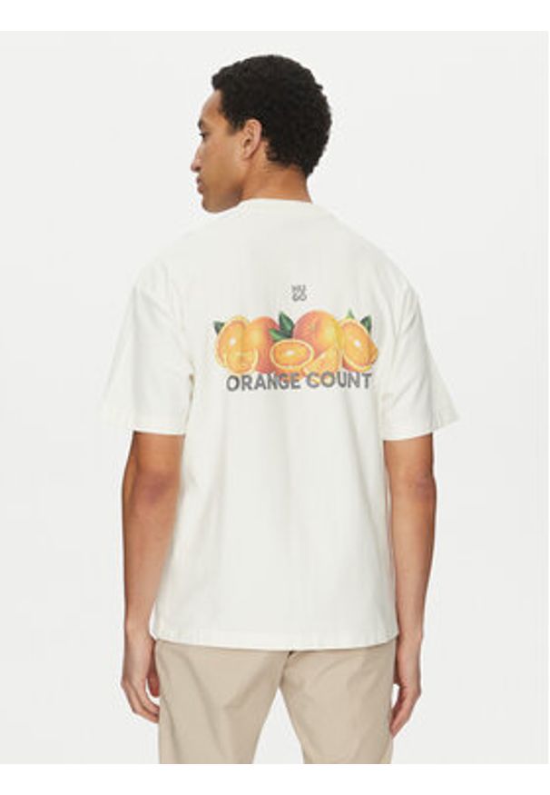 Hugo - HUGO T-Shirt Dartiee 50537576 Écru Oversize. Materiał: bawełna