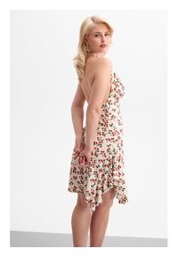 Guess Sukienka codzienna 182719 Biały Classic Fit. Okazja: na co dzień. Kolor: biały. Typ sukienki: proste. Styl: casual #4