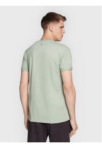 OCAY T-Shirt 22-311012 Zielony Regular Fit. Kolor: zielony. Materiał: bawełna