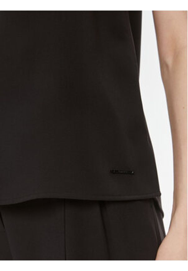 Calvin Klein Bluzka K20K206376 Czarny Regular Fit. Kolor: czarny. Materiał: syntetyk