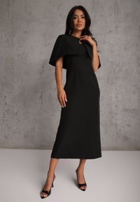 Renee - Czarna Sukienka VICES o Dopasowanym Kroju z Narzutką Kelaleno. Okazja: na randkę, na imprezę. Kolor: czarny. Materiał: poliester. Długość rękawa: na ramiączkach. Typ sukienki: dopasowane #4