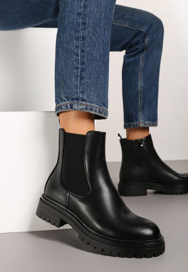 Born2be - Czarne Casualowe Botki Sztyblety Nelinora. Okazja: na co dzień. Kolor: czarny. Materiał: jeans. Sezon: zima, jesień. Obcas: na obcasie. Styl: casual