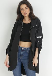 Born2be - Czarna Kurtka Oversize Wiatrówka z Kapturem Lafise. Typ kołnierza: kaptur. Kolor: czarny. Długość rękawa: długi rękaw. Długość: długie #7