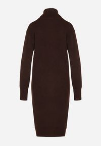Born2be - Brązowa Dzianinowa Sukienka z Bawełną o Prostym Kroju z Golfem Tesala. Okazja: do pracy, na spotkanie biznesowe. Typ kołnierza: golf. Kolor: brązowy. Materiał: dzianina, bawełna. Wzór: jednolity. Typ sukienki: proste. Styl: klasyczny, biznesowy #2