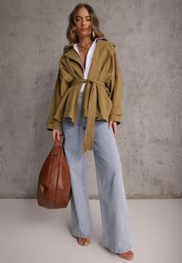 Renee - Zielona Kurtka z Bawełny i Wiskozy o Fasonie Krótkiego Trencza Abicara. Okazja: na co dzień. Typ kołnierza: kaptur. Kolor: zielony. Materiał: wiskoza, bawełna. Długość: krótkie. Styl: casual #6