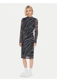 only - ONLY Sukienka codzienna Erica 15355845 Szary Regular Fit. Okazja: na co dzień. Kolor: szary. Materiał: syntetyk. Typ sukienki: proste. Styl: casual