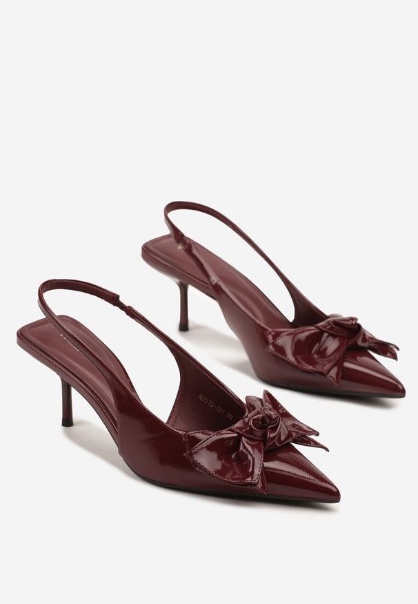 Born2be - Bordowe Lakierowane Sandały Vices na Szpilce Bez Pięty z Kokardą Niliswena. Okazja: na co dzień. Kolor: czerwony. Materiał: lakier. Obcas: na szpilce. Styl: wizytowy, casual, elegancki. Wysokość obcasa: średni