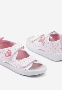 Born2be - Białe Sandały ze Skórzaną Wkładką Ozdobione Sercami Janorine. Okazja: na co dzień, na spacer, na plażę. Zapięcie: rzepy. Kolor: biały. Materiał: skóra. Wzór: aplikacja. Sezon: lato. Styl: casual #2