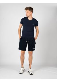 Emporio Armani T-shirt | 112010 4F511 | Mężczyzna | Granatowy. Okazja: na co dzień, na spotkanie biznesowe, na spacer. Kolor: niebieski. Materiał: elastan. Styl: biznesowy, elegancki, casual