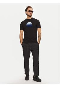 Karl Lagerfeld - KARL LAGERFELD T-Shirt 755426 551242 Czarny Regular Fit. Typ kołnierza: dekolt w karo. Kolor: czarny. Materiał: bawełna
