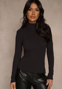 Renee - Czarna Klasyczna Bluzka Longsleeve z Golfem Raleia. Okazja: na co dzień. Typ kołnierza: golf. Kolor: czarny. Długość rękawa: długi rękaw. Styl: klasyczny #3