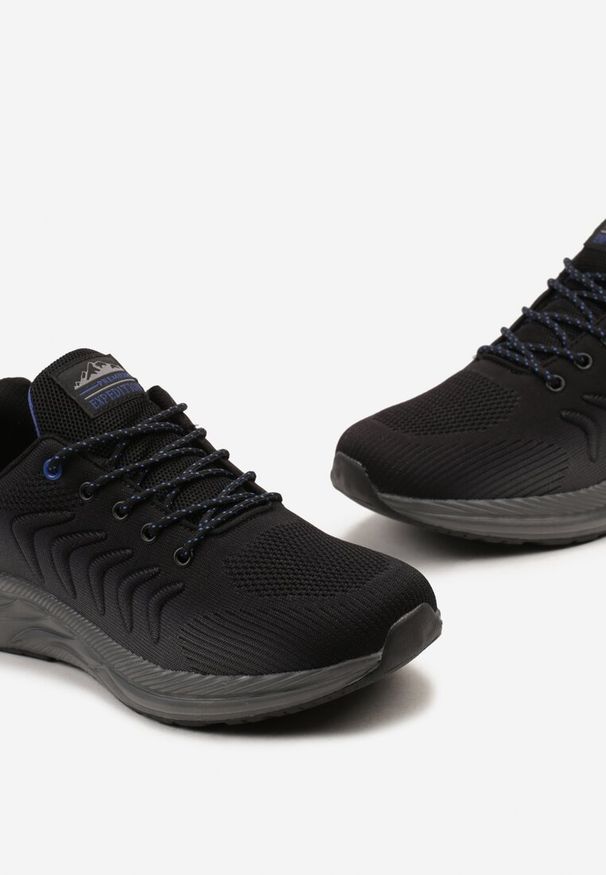 Born2be - Czarno-Szare Buty Sportowe Sznurowane Prettis. Okazja: na co dzień. Kolor: czarny