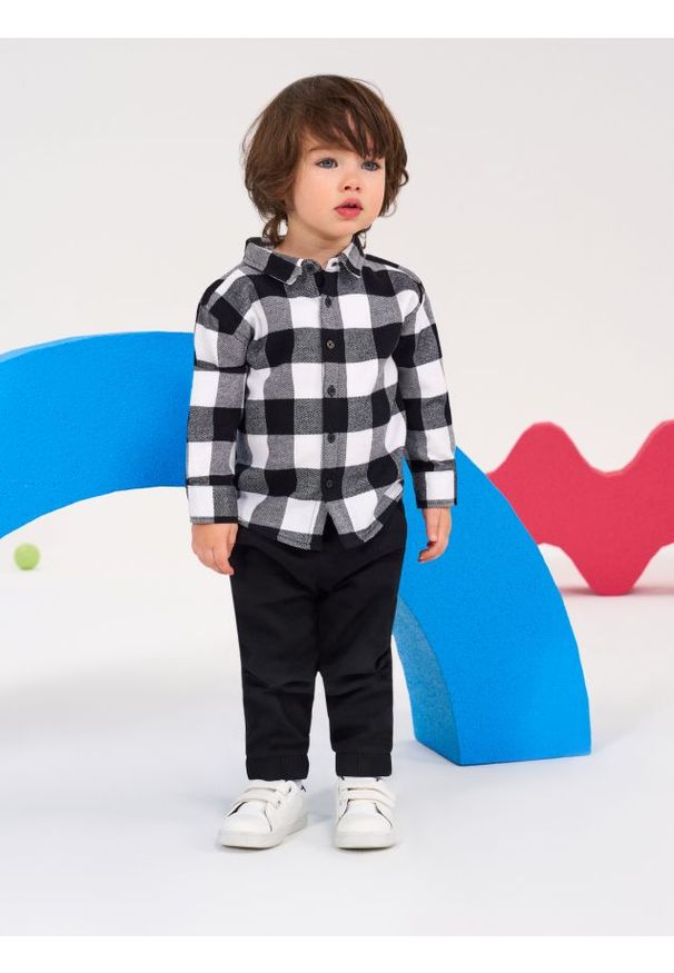 Sinsay - Koszula w kratę - biały. Kolor: biały