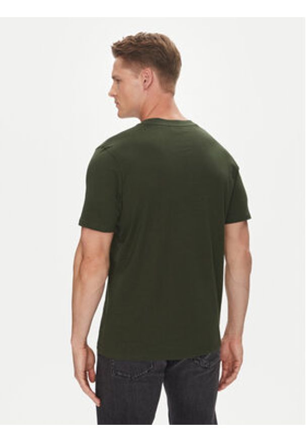 Hugo - HUGO T-Shirt Dulivio 50467556 Zielony Regular Fit. Kolor: zielony. Materiał: bawełna