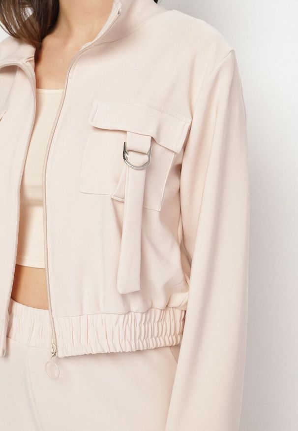 Born2be - Jasnobeżowy Komplet Dresowy Bluza Rozpinana i Spodnie Slim w Stylu Utility Telavienna. Kolor: beżowy. Materiał: dresówka