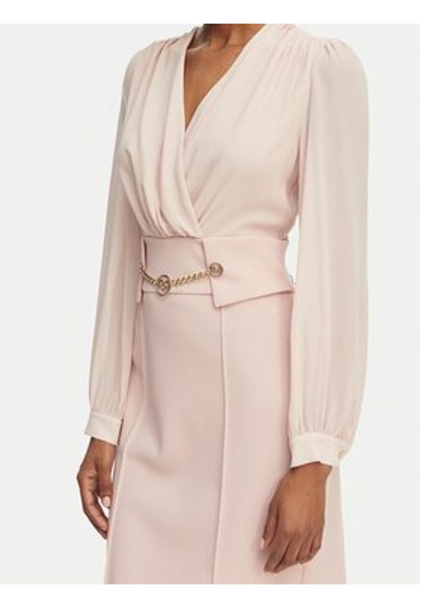 Rinascimento Sukienka koktajlowa CFC0123289003 Różowy Regular Fit. Kolor: różowy. Materiał: syntetyk. Styl: wizytowy