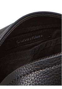Calvin Klein Saszetka Ck Must Reporter LV04D3083G Czarny. Kolor: czarny. Materiał: skóra #5