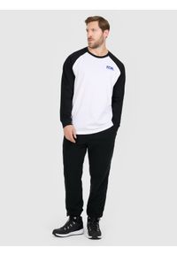 4f - 4F Longsleeve oversize męski - biały M. Okazja: na co dzień. Kolor: biały. Materiał: materiał. Długość rękawa: długi rękaw. Wzór: nadruk, aplikacja. Styl: casual #2