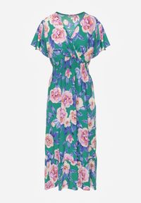 Renee - Zielona Rozkloszowana Sukienka Maxi z Gumkami w Talii i Falbankami Tayte. Typ kołnierza: kołnierz z falbankami. Kolor: zielony. Materiał: tkanina. Długość rękawa: krótki rękaw. Typ sukienki: kopertowe. Długość: maxi #6