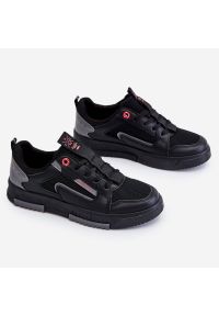 Damskie Niskie Sneakersy Cross Jeans LL2R4012C Czarne. Zapięcie: sznurówki. Kolor: czarny. Materiał: materiał, skóra ekologiczna. Obcas: na platformie #9