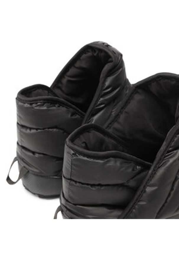 The North Face Kapcie Thermoball Traction Bootie NF0A3MKHKY4 Czarny. Kolor: czarny. Materiał: materiał