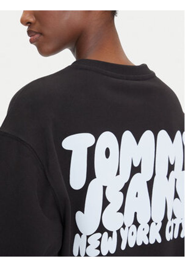 Tommy Jeans Bluza DW0DW21345 Czarny Relaxed Fit. Kolor: czarny. Materiał: bawełna